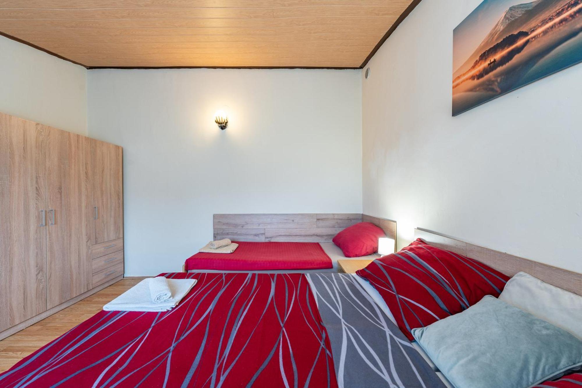 Apartmani Prpic Vir Buitenkant foto