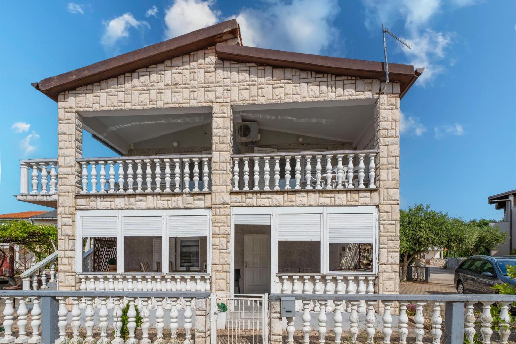 Apartmani Prpic Vir Buitenkant foto